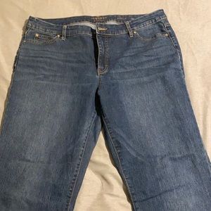 JENNIFER LOPEZ JEANS